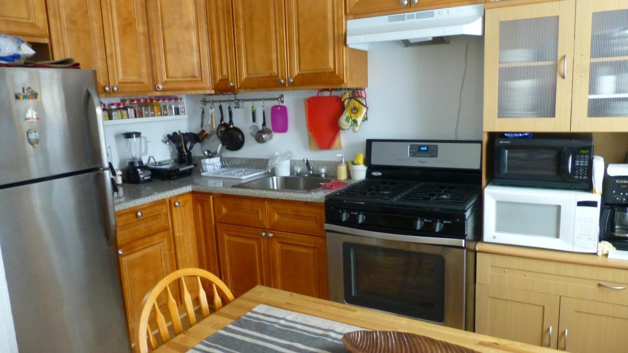 Classical American Homestay House Нью-Йорк Экстерьер фото